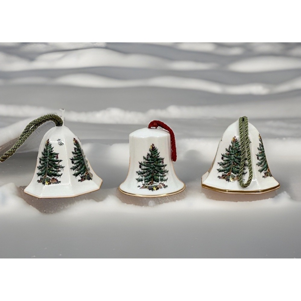 Spode Fine Bone China England Merry Christmas Hanging Bell Ornaments Set of 3